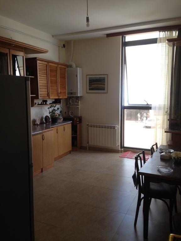 Art Guesthouse Yerevan Ngoại thất bức ảnh