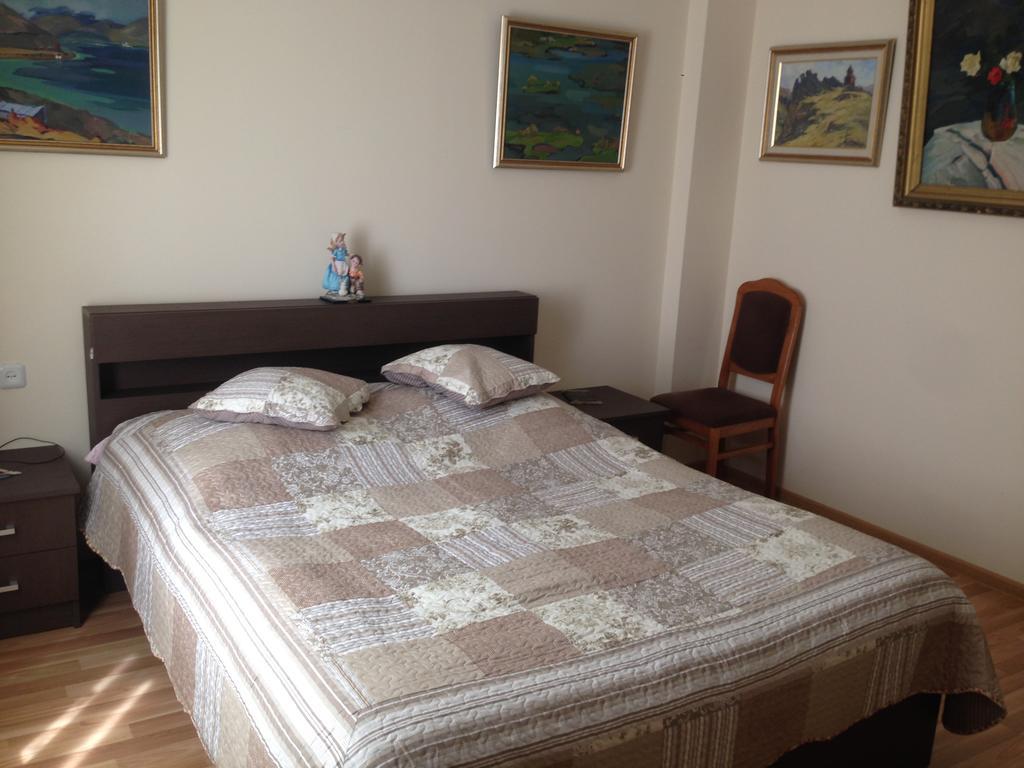Art Guesthouse Yerevan Ngoại thất bức ảnh