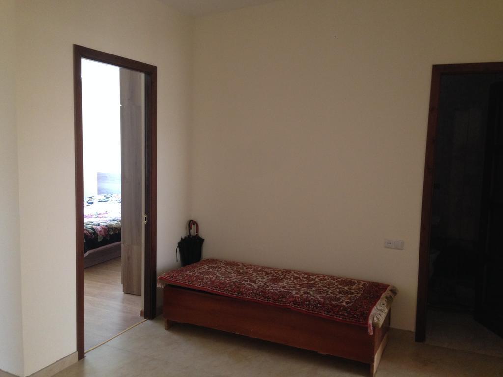 Art Guesthouse Yerevan Ngoại thất bức ảnh