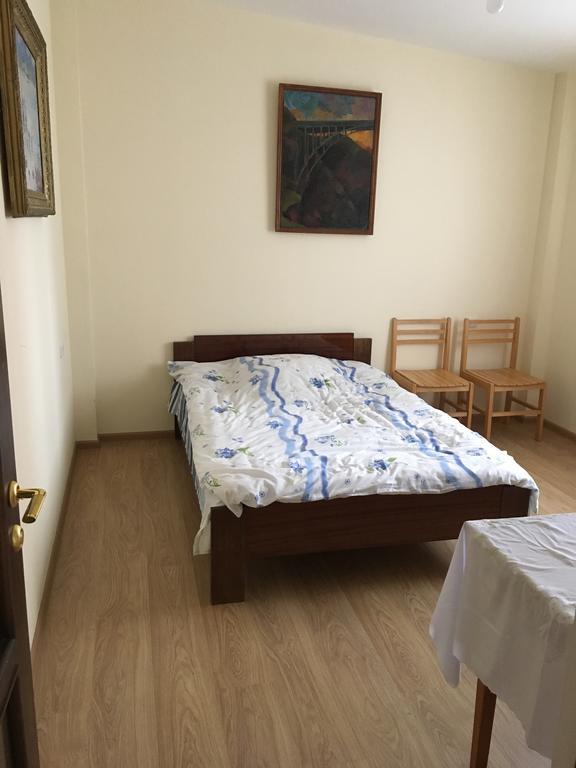 Art Guesthouse Yerevan Ngoại thất bức ảnh